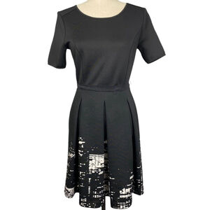 Elie Tahari Fit & Flare Black Abstract Print Dress Size 4
